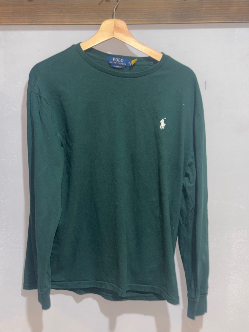 Polo by Ralph Lauren Men's medium Forest Green Long-Sleeve Crew Shirt